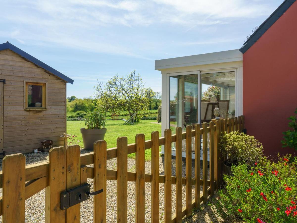 Holiday Home Entre Terre Et Mer By Interhome Pouldreuzic Екстериор снимка